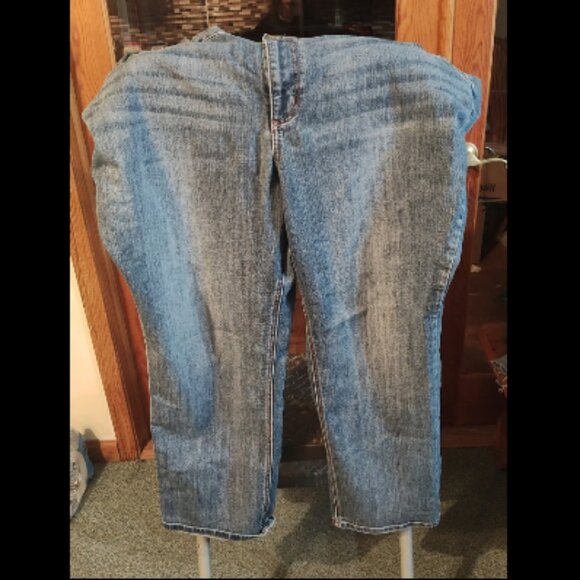 Women's Plus size jeans short style plus size 24W Short - Picture 1 of 3